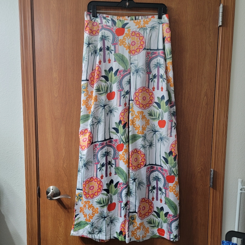 Peach Patterned Satin Pants Size Large